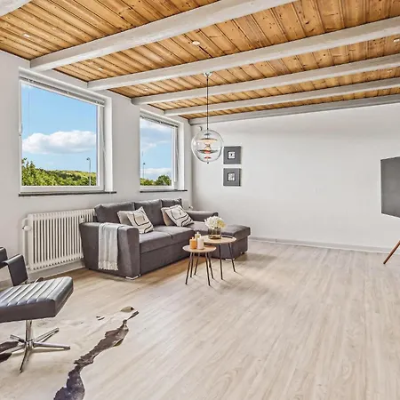 2 Bedroom Amazing In Kruså
